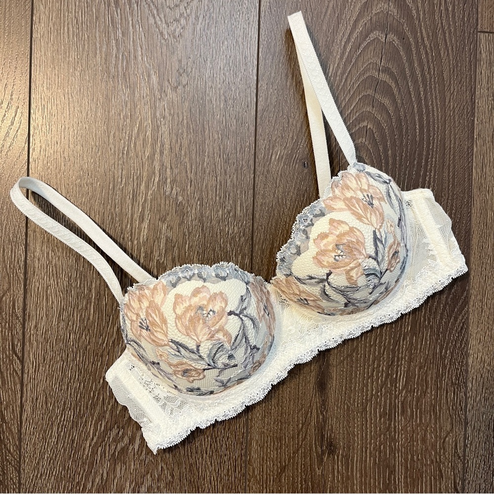 Intimissimi Ephemeral Beauty Sofia Balconett Bra, Size 36B